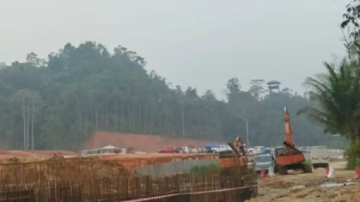 Pembangunan kompleks Customs, Immigration, Quarantine, and Security (CIQS) di titik nol antara PLBN Jagoi Babang dan Serikin, Sarawak, Malaysia