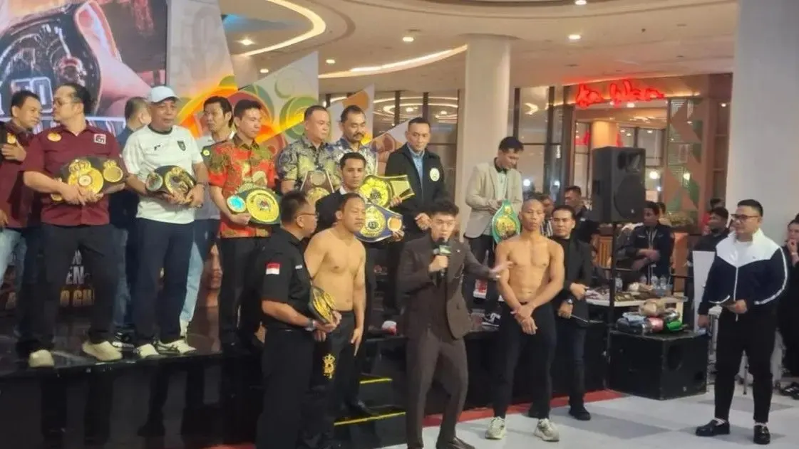 Petinju profesional Indonesia, Daud Yordan siap menghadapi petinju Filipina, Adore Torres di Pontianak.