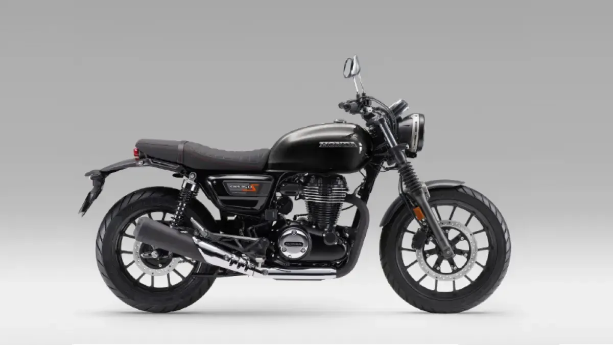 Honda GB350S mengusung desain klasik dengan sentuhan sporty, mesin 348 cc, ABS dua kanal, kontrol traksi HSTC, dan panel instrumen LCD multifungsi.
